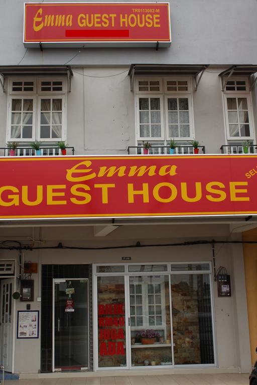 Emma Guesthouse Jertih Exterior photo